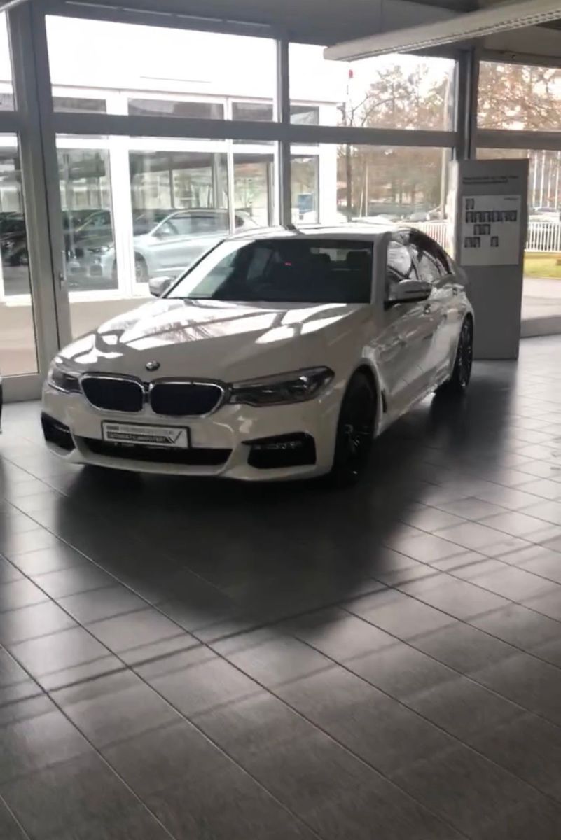  Bmw 320i première main toute option karhba 3la l'origine 