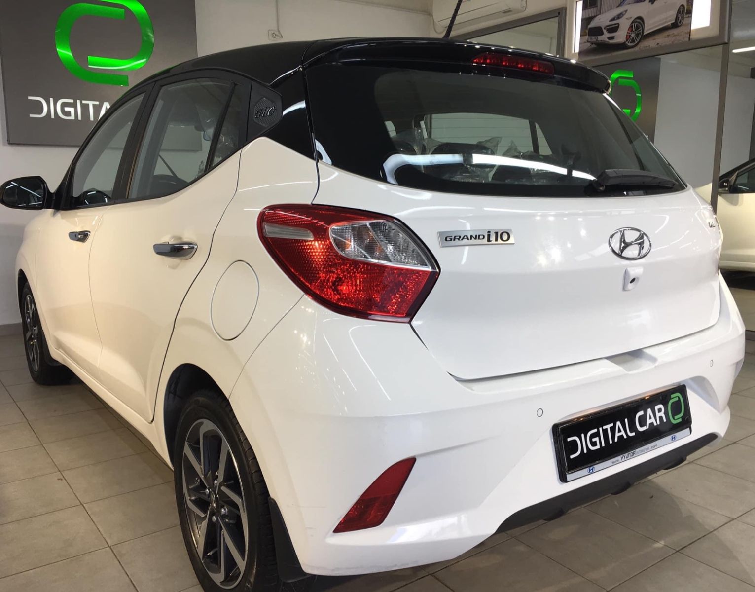 Hyundai Grand i10 Populaire à Ariana - Photo 10