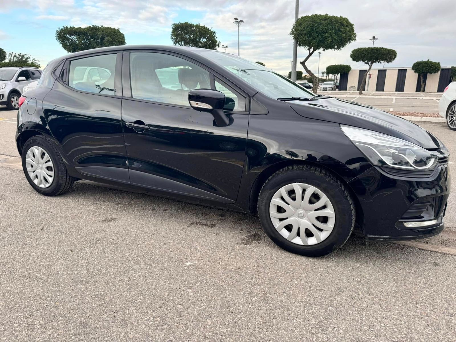 Renault Clio 1.0L à Ben Arous - Photo 5