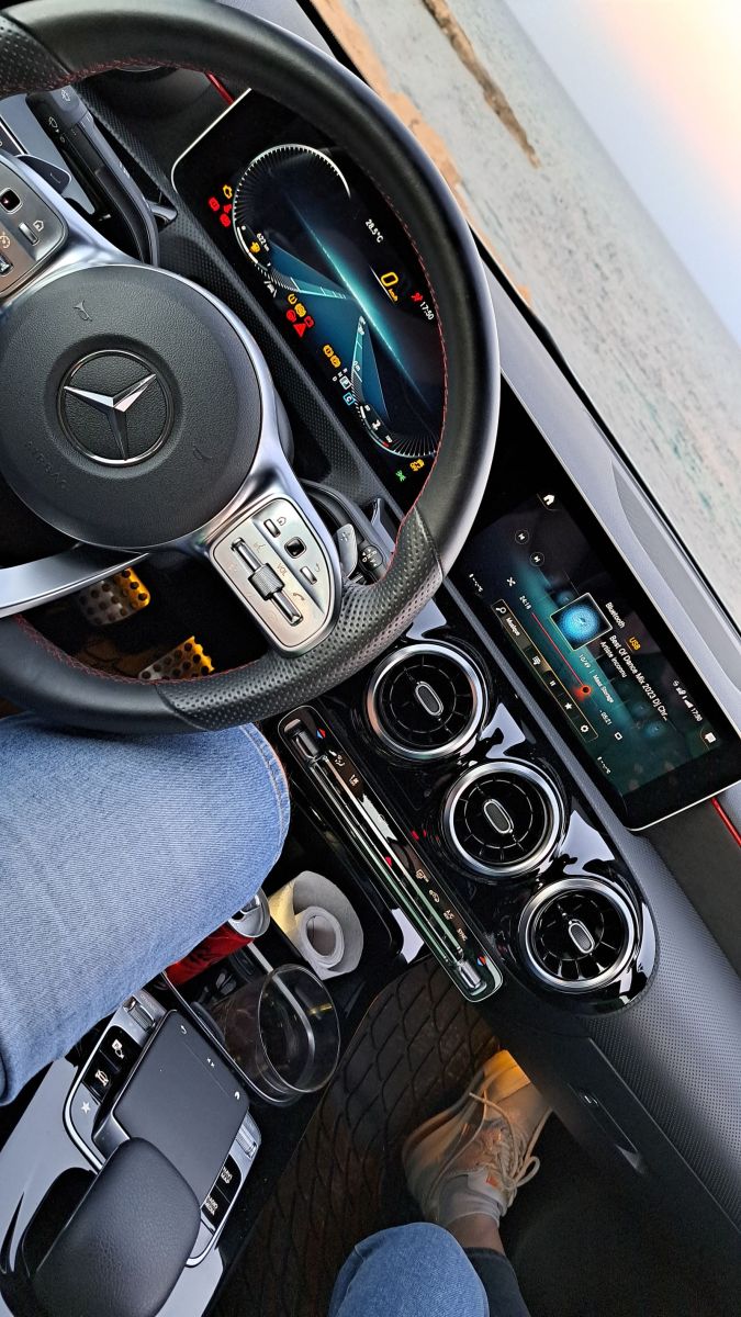Mercedes-Benz Classe A Berline AMG à Tunis - Photo 9