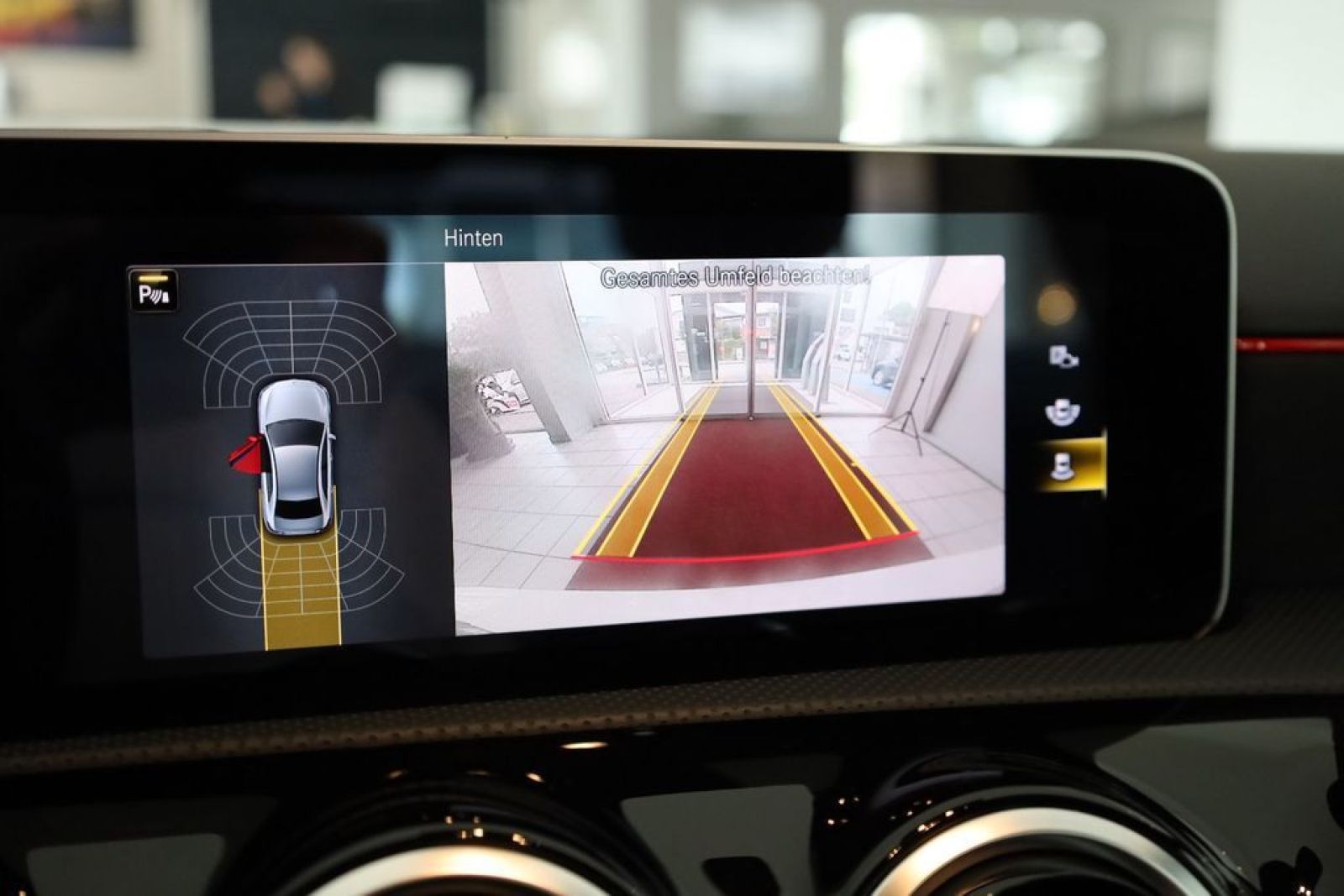 Mercedes-Benz Classe A Berline AMG à Tunis - Photo 3