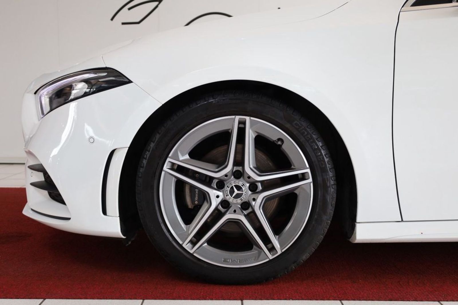 Mercedes-Benz Classe A Berline AMG à Tunis - Photo 5