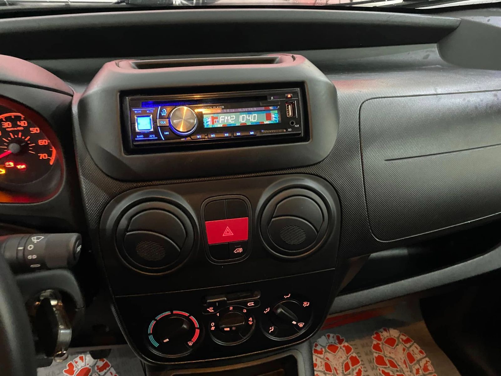 Fiat Fiorino Utilitaire à Tunis - Photo 5