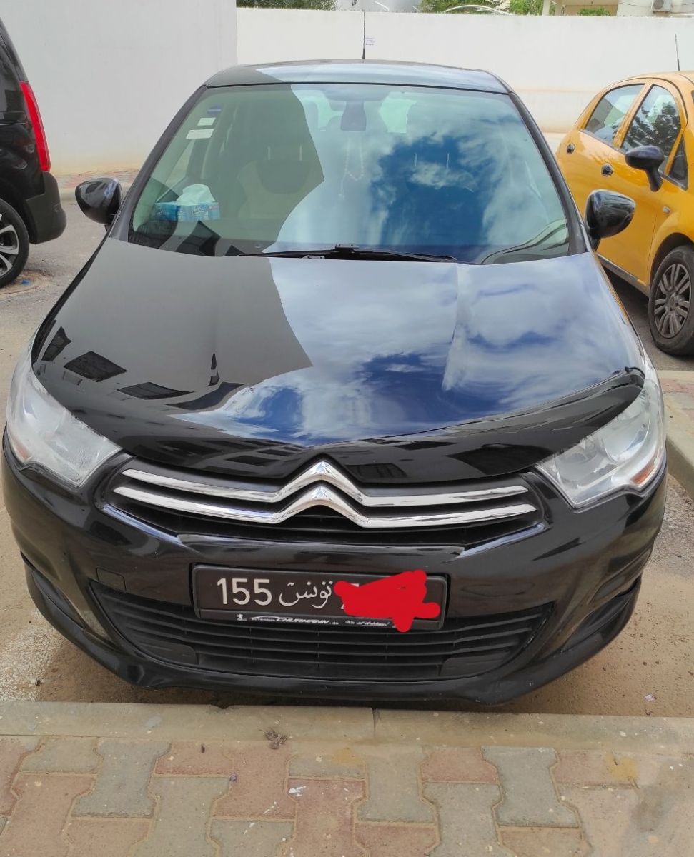Citroën C4 à Sfax - Photo 1