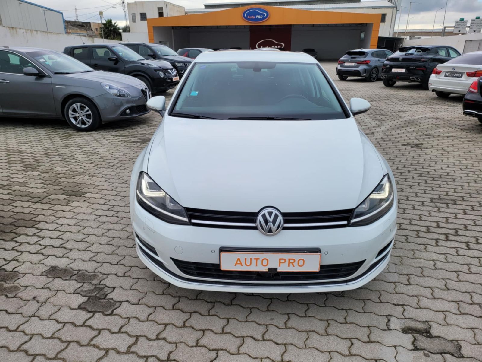 Volkswagen Golf 7 Highline à Ariana - Photo 1