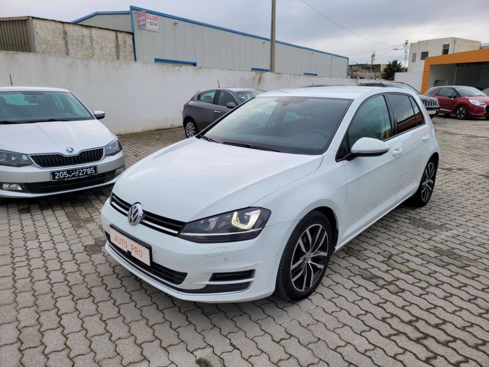 Volkswagen Golf 7 Highline à Ariana - Photo 2