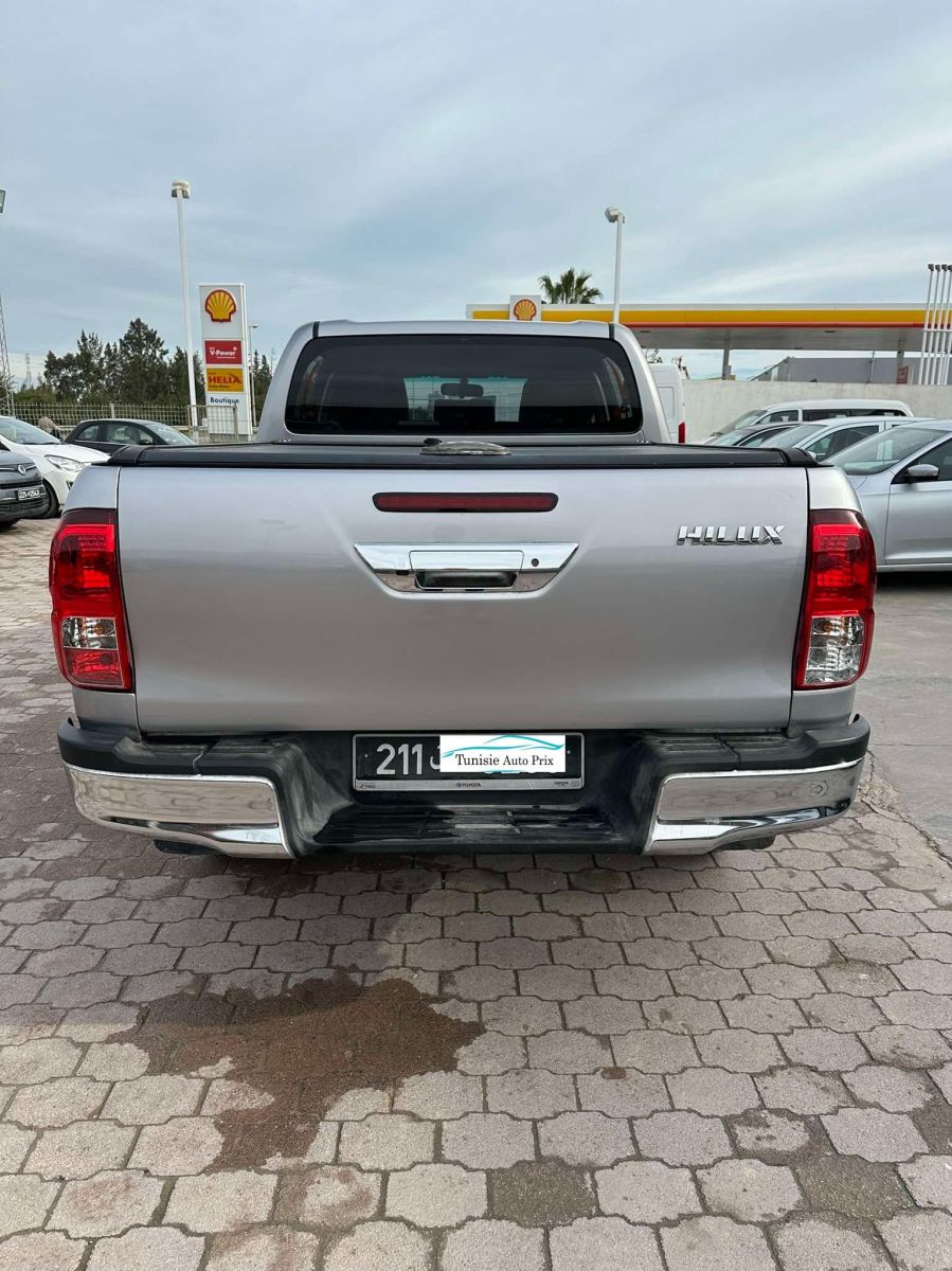 Toyota Hilux Double Cabine Double Cabine Business à Tunis - Photo 12
