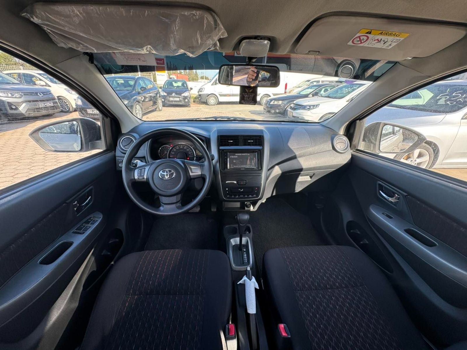 Toyota Agya à Ben Arous - Photo 8