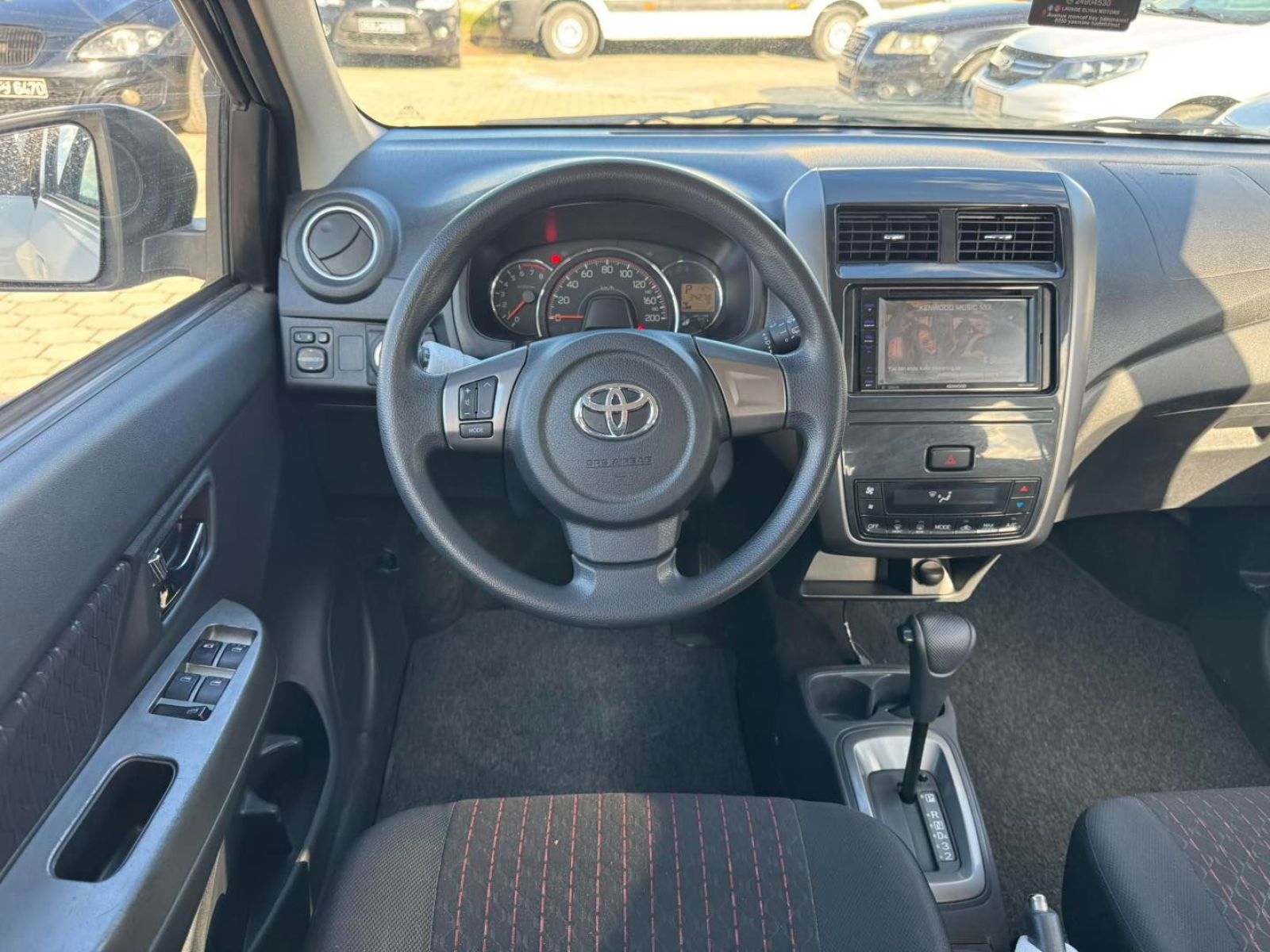 Toyota Agya à Ben Arous - Photo 7