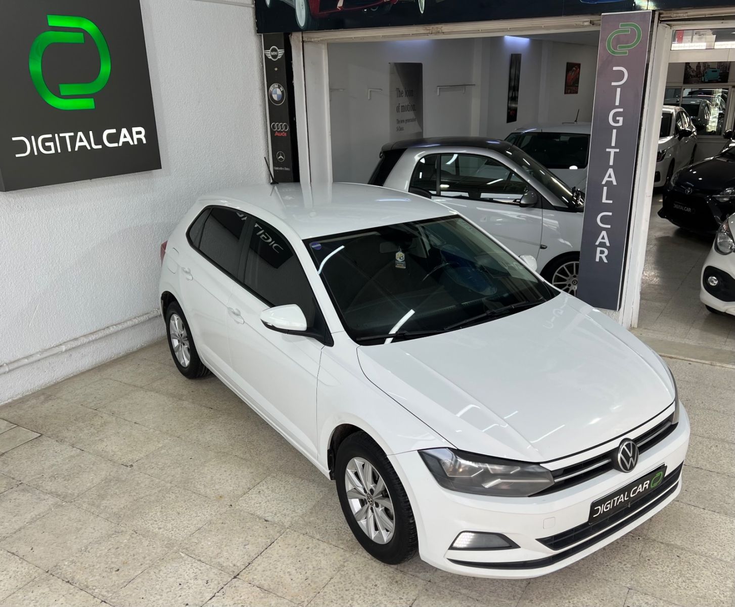 Volkswagen Polo Prestige à Tunis - Photo 5