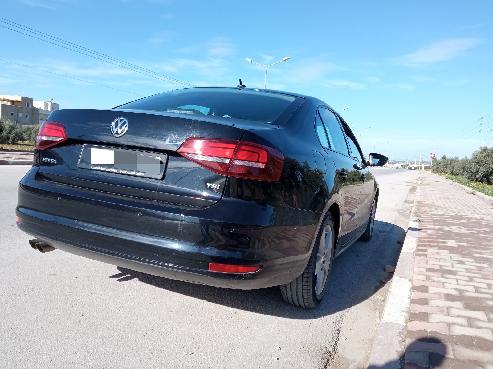 Volkswagen Jetta à Ariana - Photo 1