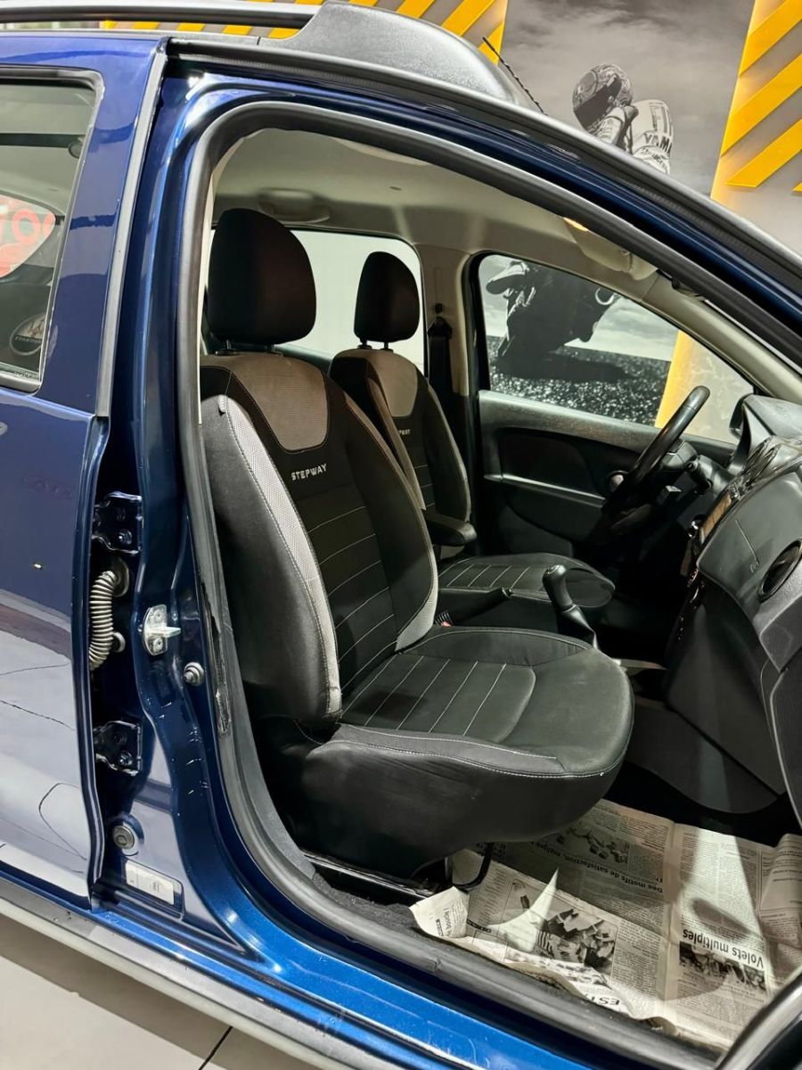 Dacia Sandero Stepway Boite Auto Importée Tn250 à Nabeul - Photo 12