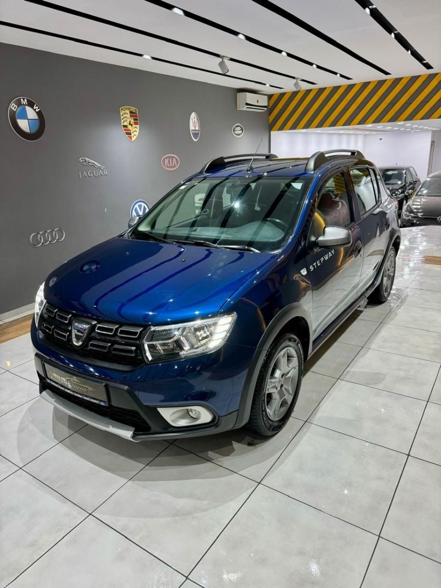 Dacia Sandero Stepway Boite Auto Importée Tn250 à Nabeul - Photo 2