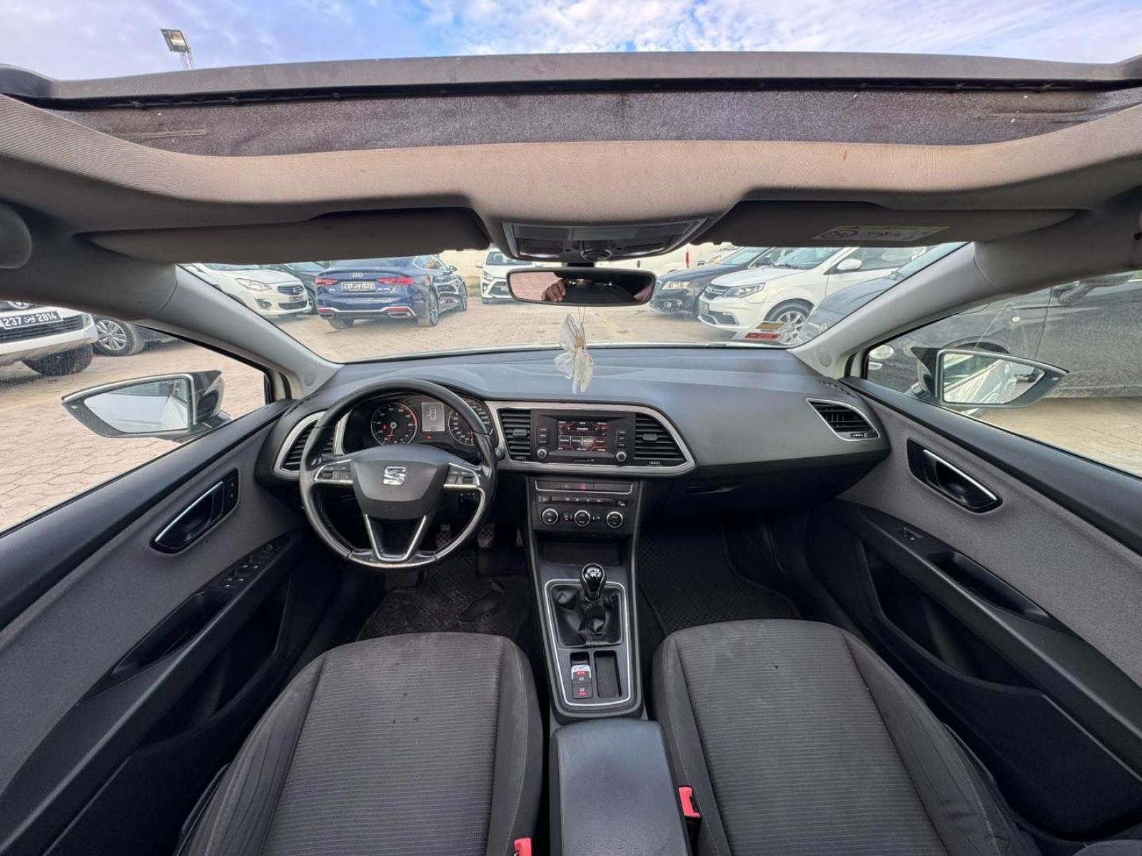 Seat Leon Business à Ariana - Photo 8