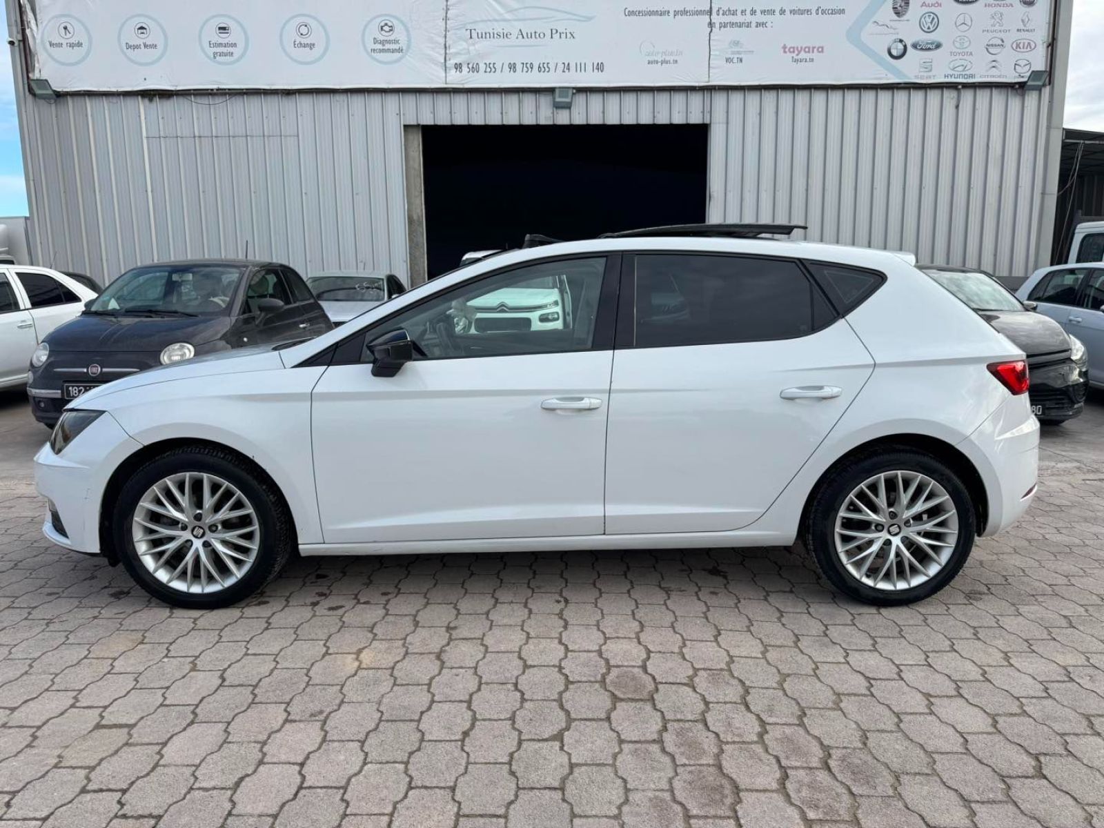 Seat Leon Business à Ariana - Photo 1