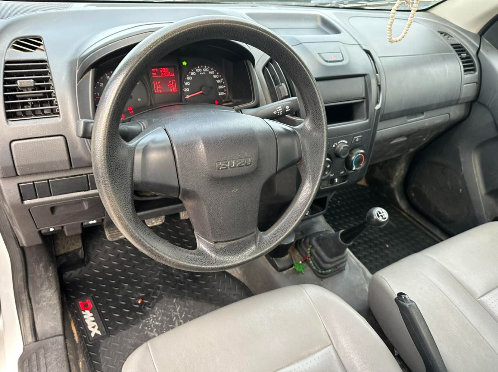 Isuzu D-Max Simple Cabine à Ariana - Photo 7