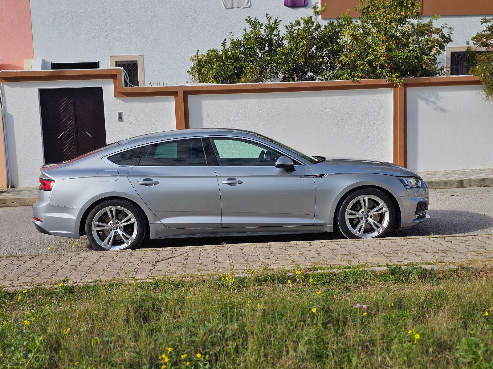 Audi A5 Sportback S-Line à Tunis - Photo 3