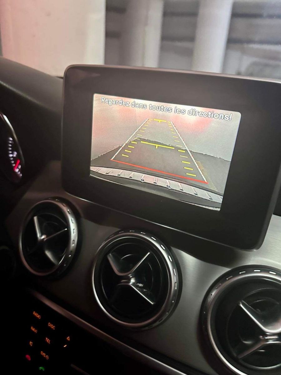 Mercedes-Benz GLA AMG à Tunis - Photo 3