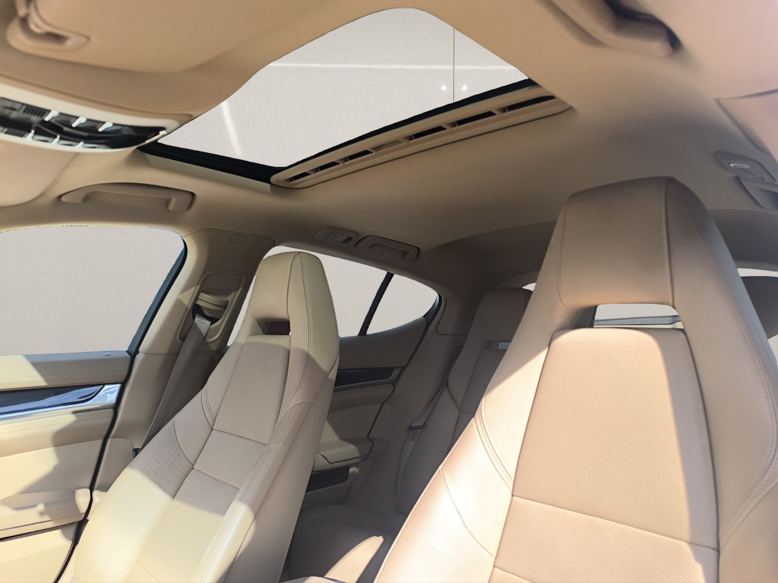 Porsche Panamera PLATINUM édition à Tunis - Photo 21