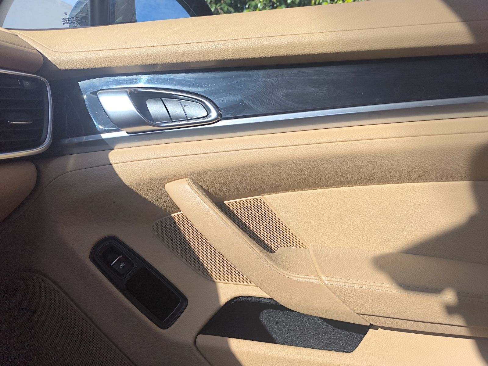 Porsche Panamera PLATINUM édition à Tunis - Photo 22