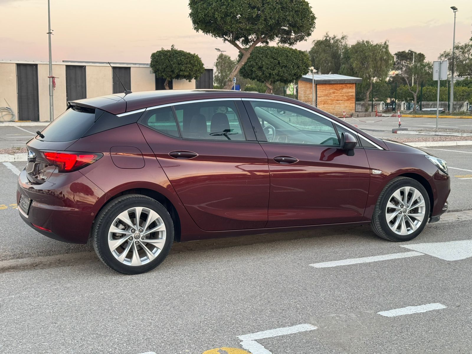 Opel Astra Gls à Ariana - Photo 2