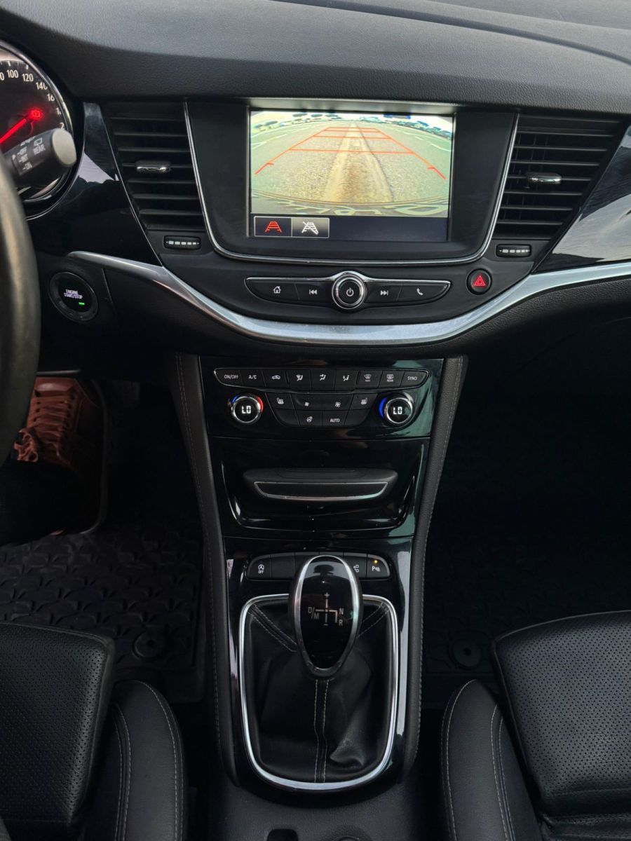 Opel Astra Gls à Ariana - Photo 12