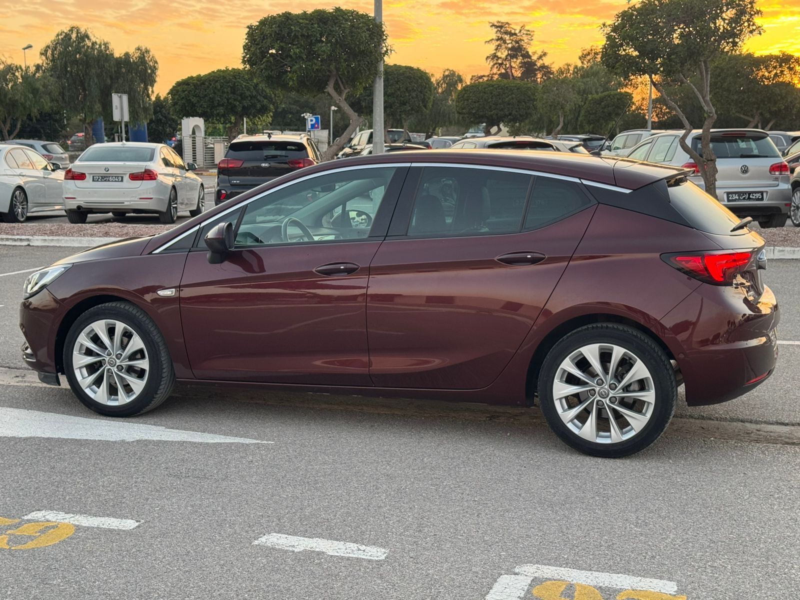 Opel Astra Gls à Ariana - Photo 1