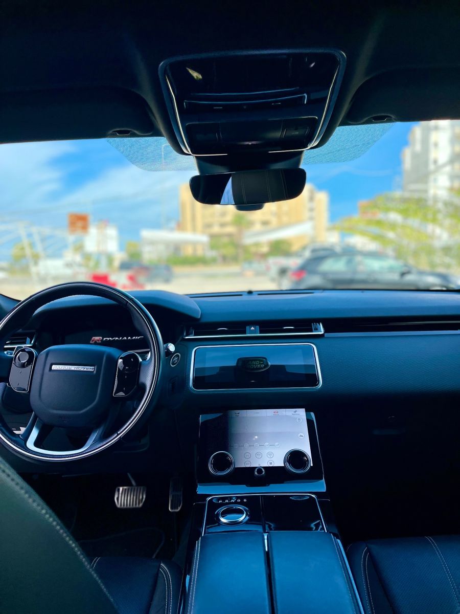 Land Rover Range Rover Velar S à Kairouan - Photo 4