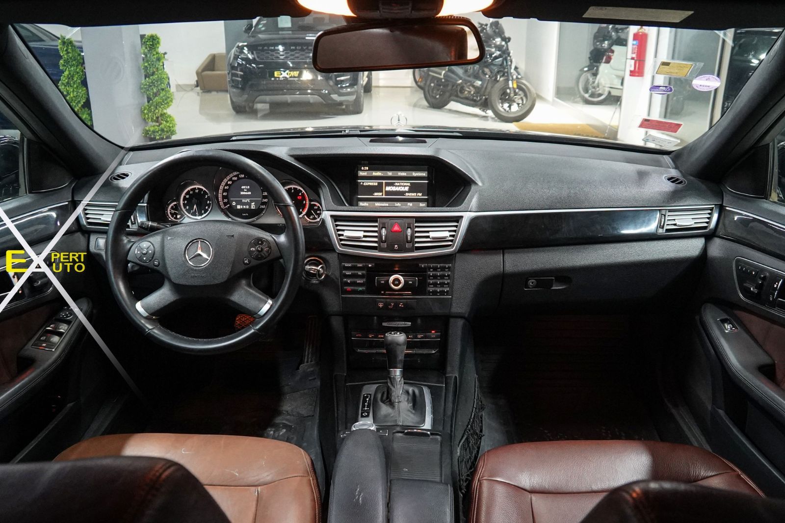 Mercedes-Benz Classe E Avantgarde à Sfax - Photo 4