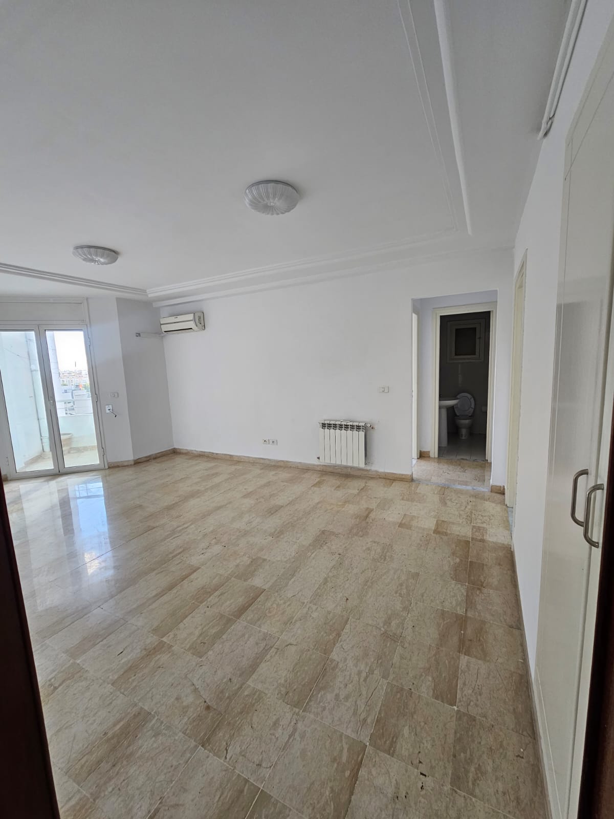  Immeuble bureautique neuf au lac 3 kram 