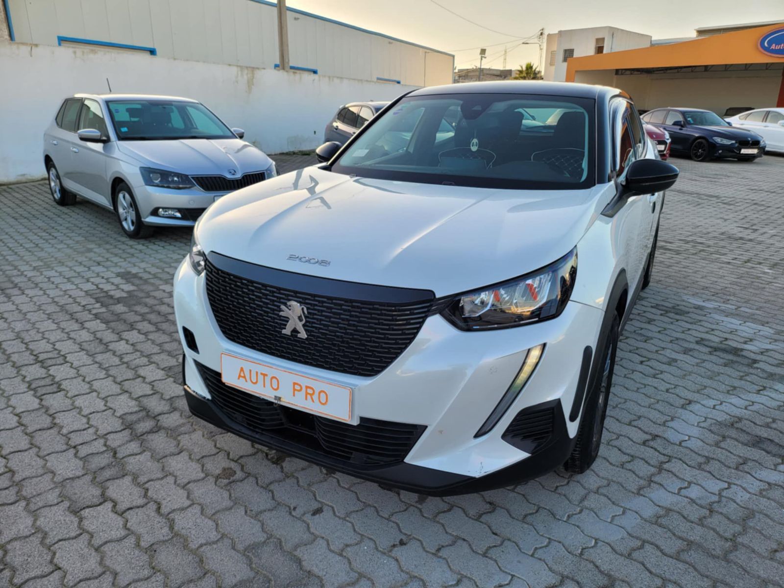 Peugeot 2008 Allure à Tunis - Photo 3