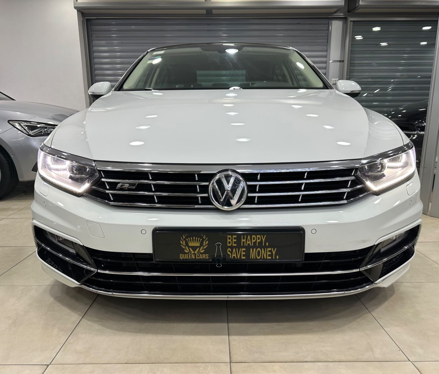Volkswagen Passat R-Line DSG à Ben Arous - Photo 12