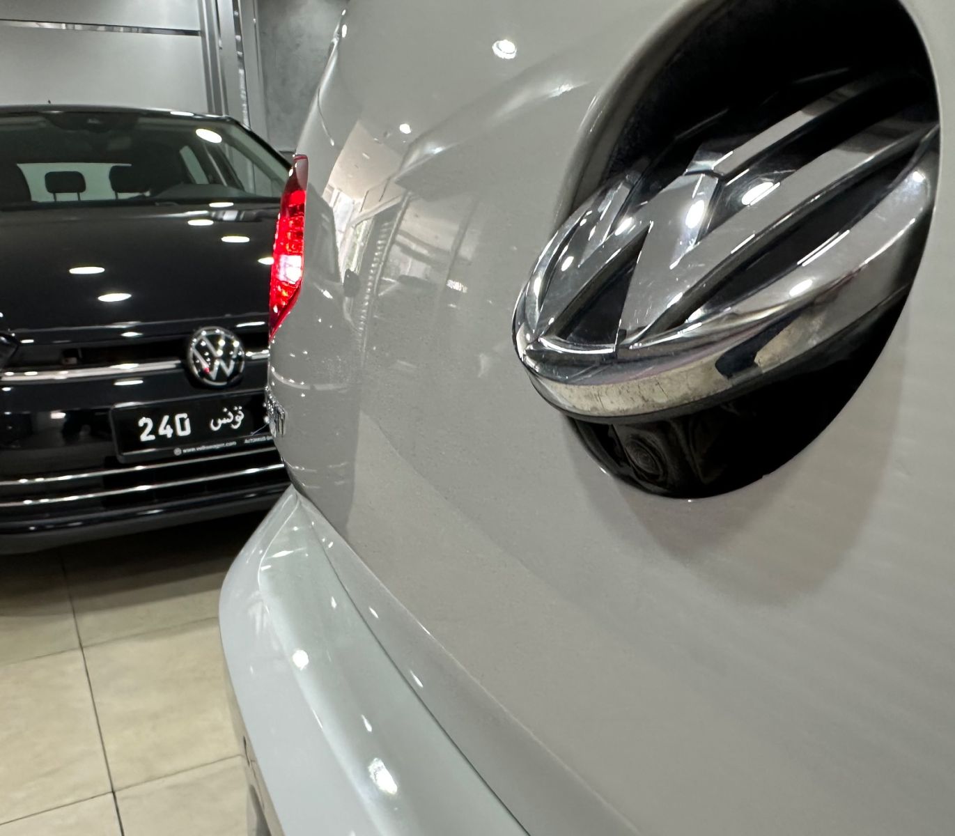 Volkswagen Passat R-Line DSG à Ben Arous - Photo 10