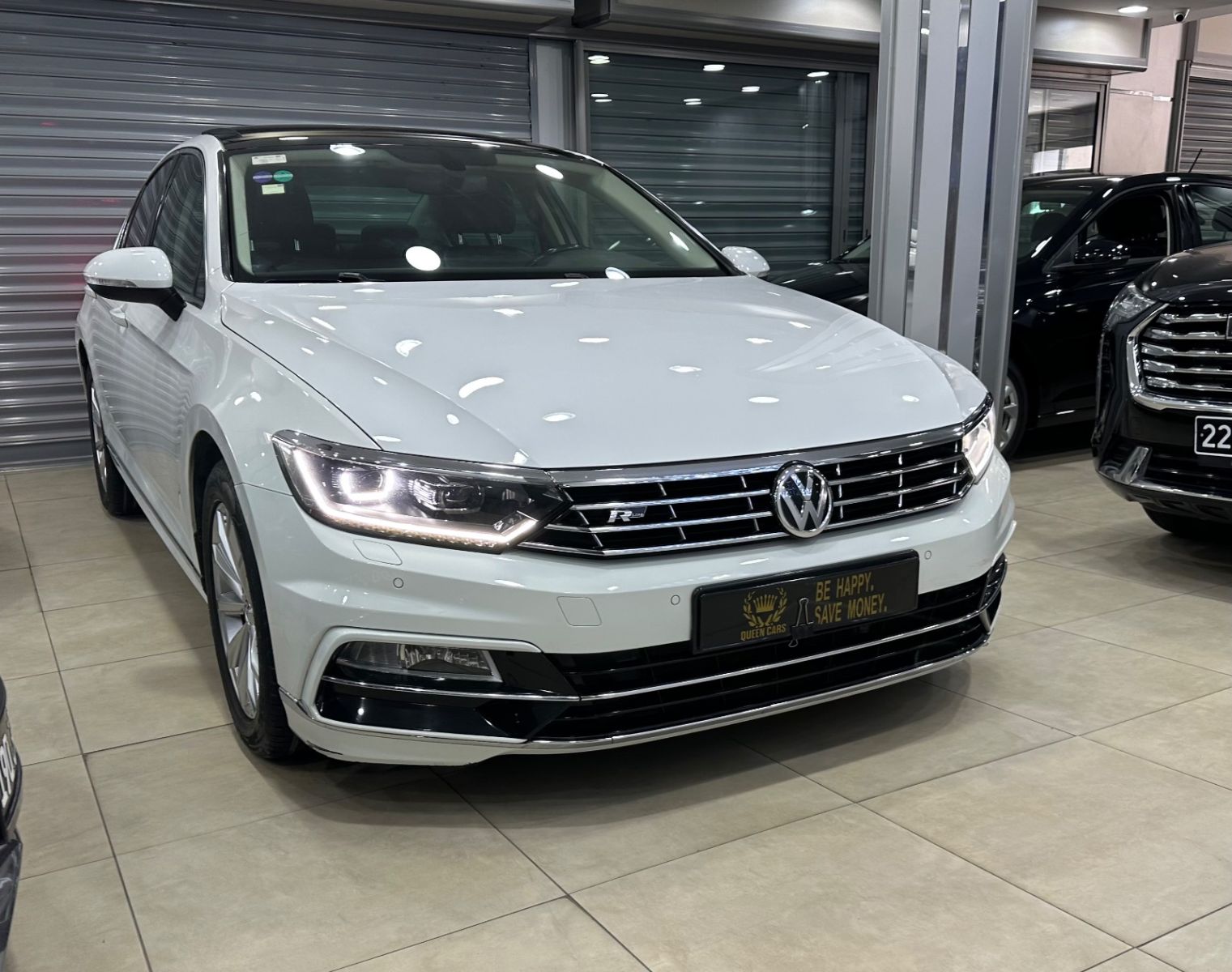Volkswagen Passat R-Line DSG à Ben Arous - Photo 5