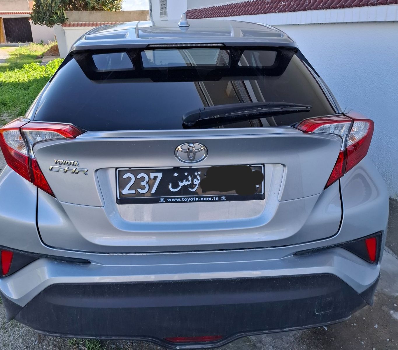 Toyota C-HR Blanc nacré à Ariana - Photo 1