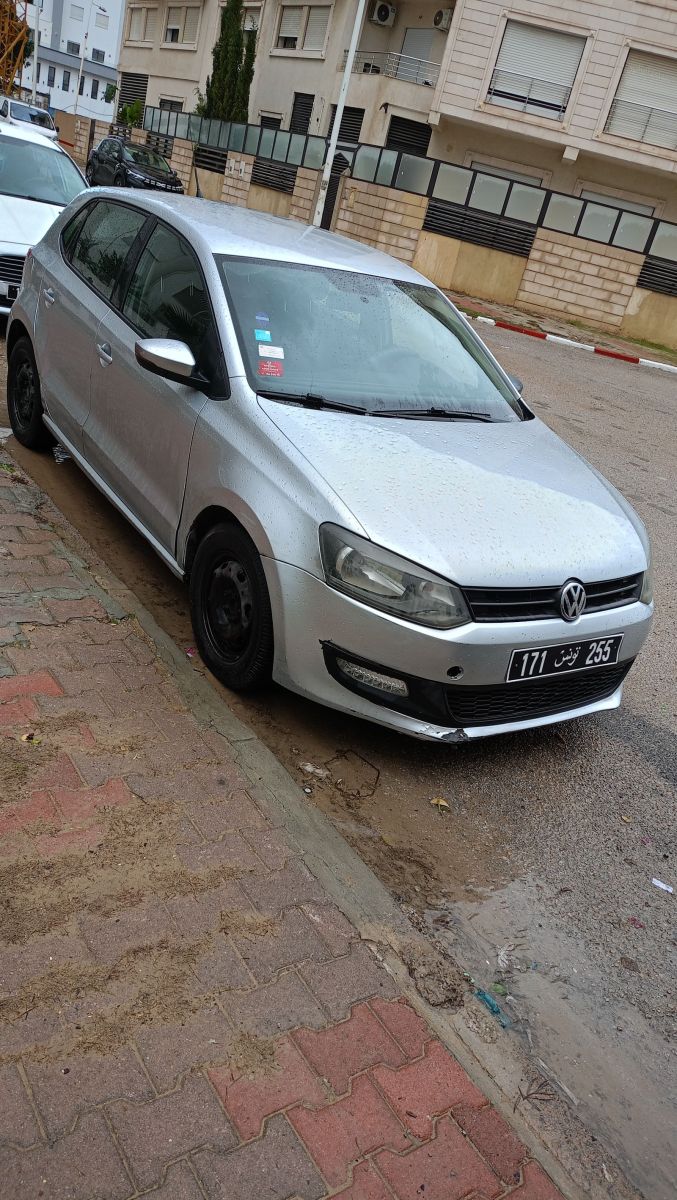 Volkswagen Polo à Nabeul - Photo 4