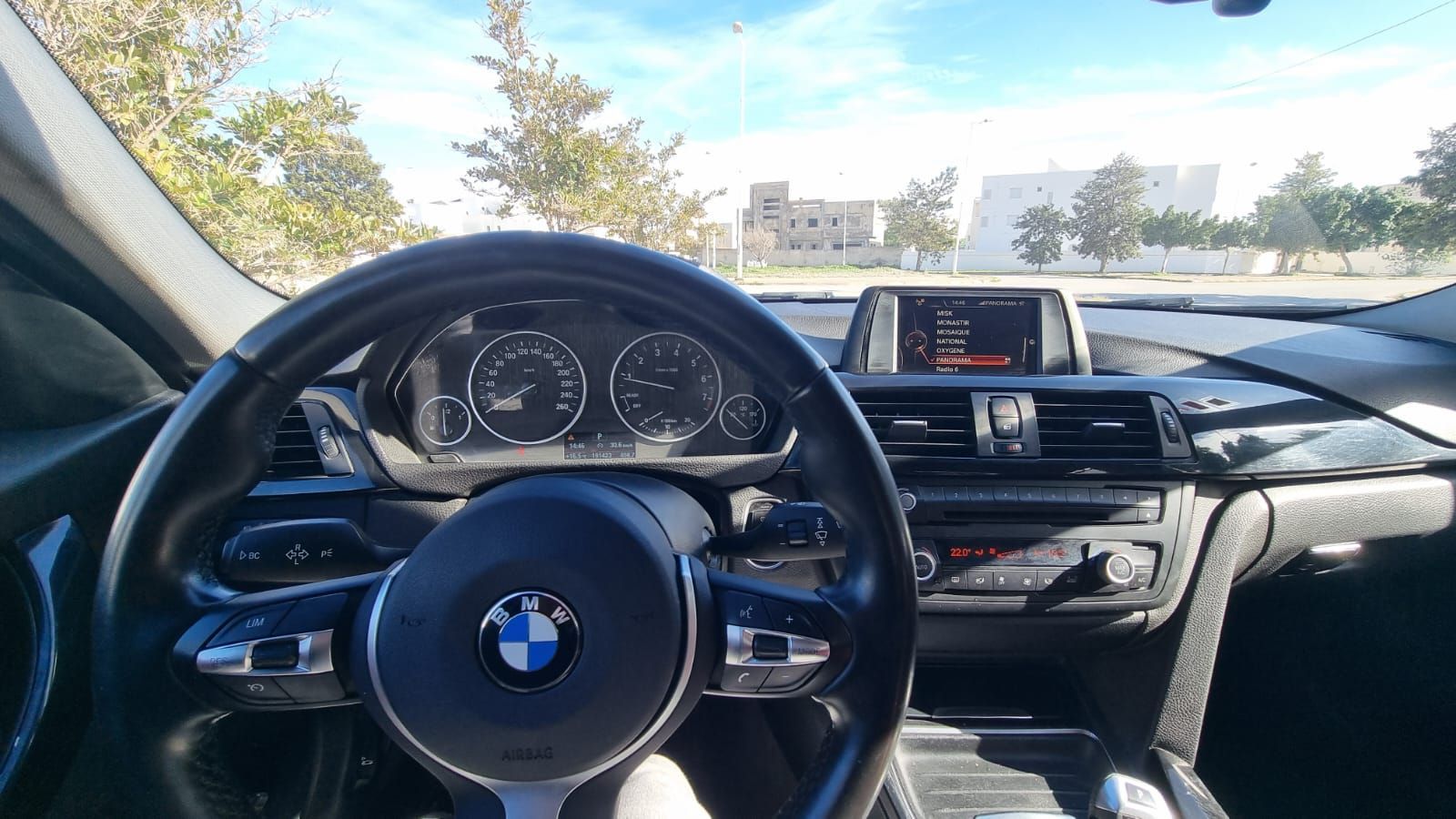 BMW Série 3 à Tunis - Photo 22