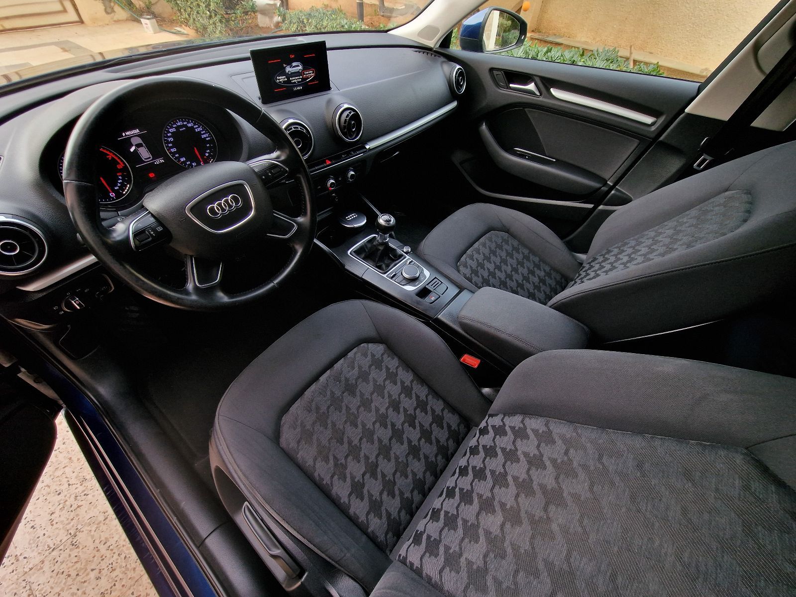 Audi A3 Sportback à Tunis - Photo 4