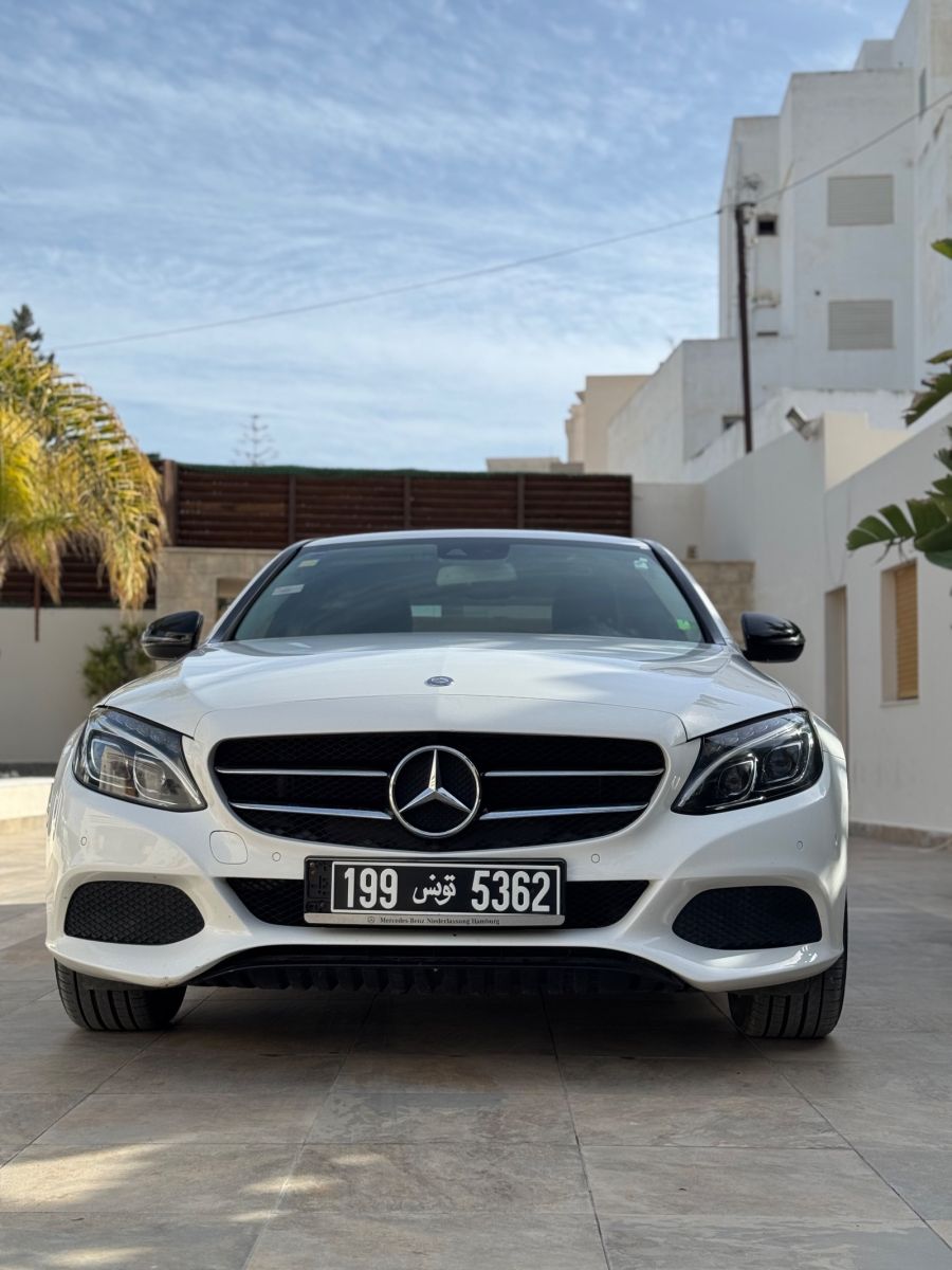 Mercedes-Benz Classe C à Ben Arous - Photo 12