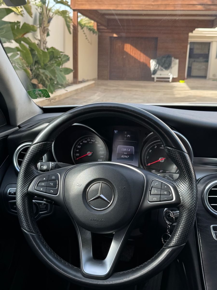 Mercedes-Benz Classe C à Ben Arous - Photo 13