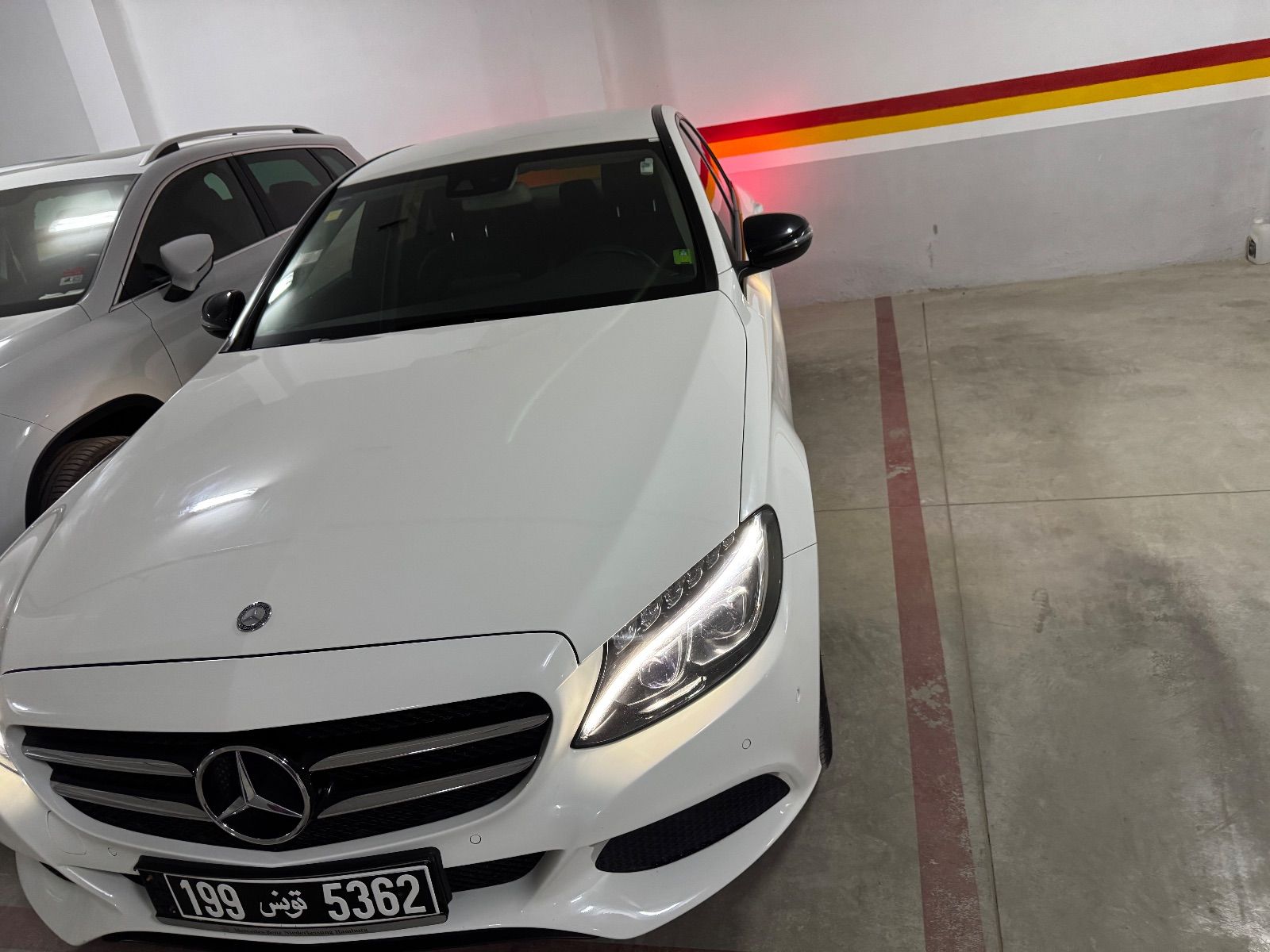 Mercedes-Benz Classe C à Ben Arous - Photo 9