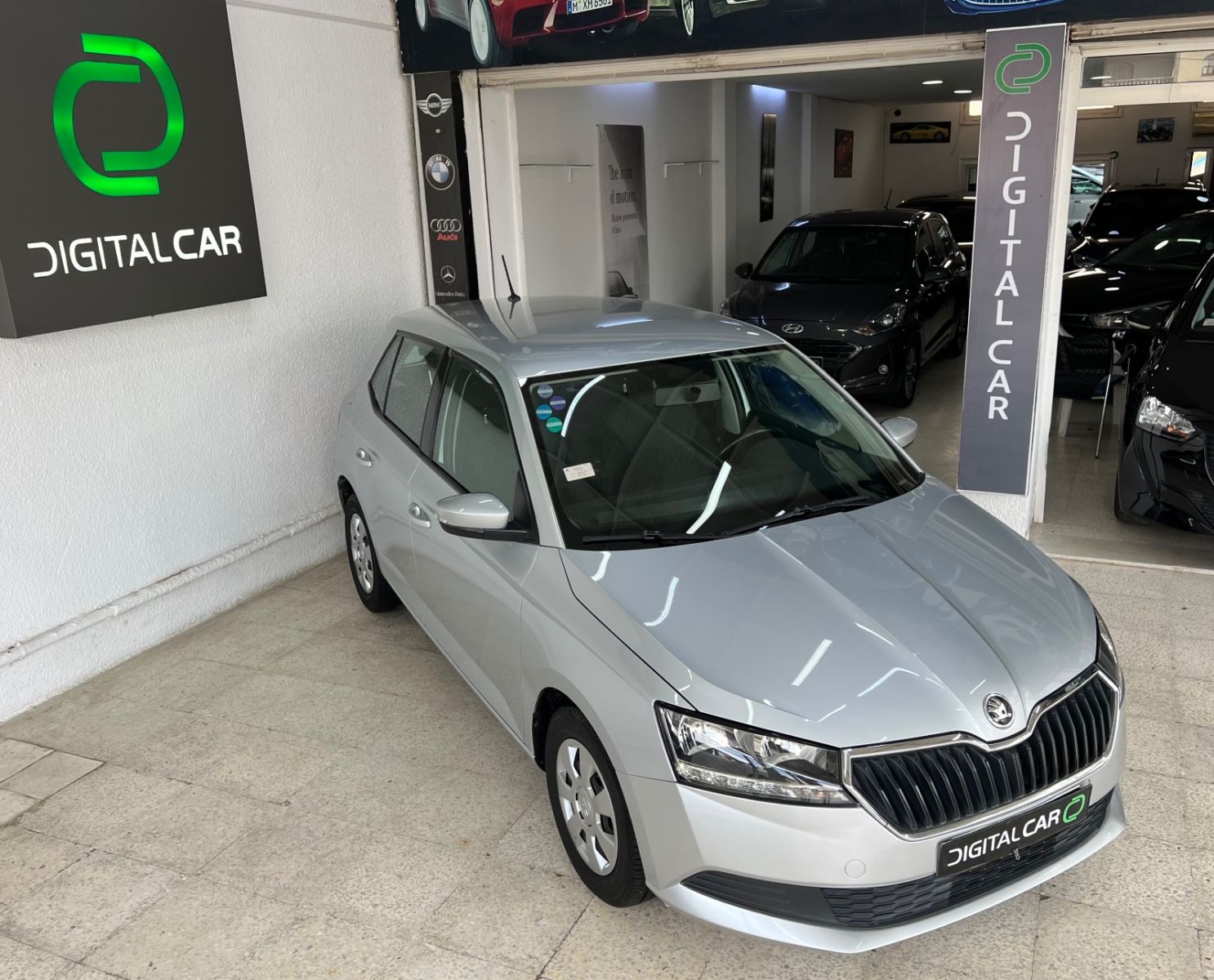 Skoda Fabia Essence à Gafsa - Photo 5