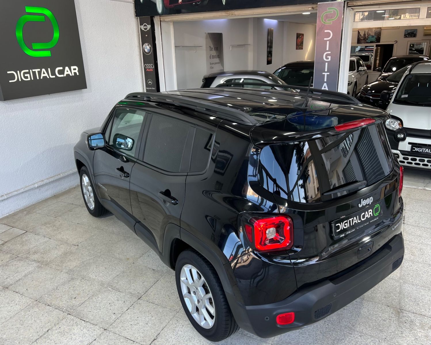 Jeep Renegade Limited à Monastir - Photo 12