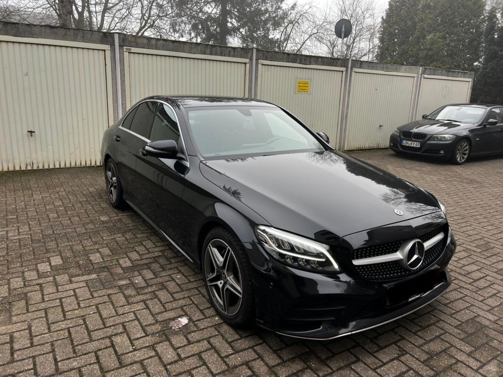 Mercedes-Benz Classe C à Ariana - Photo 1