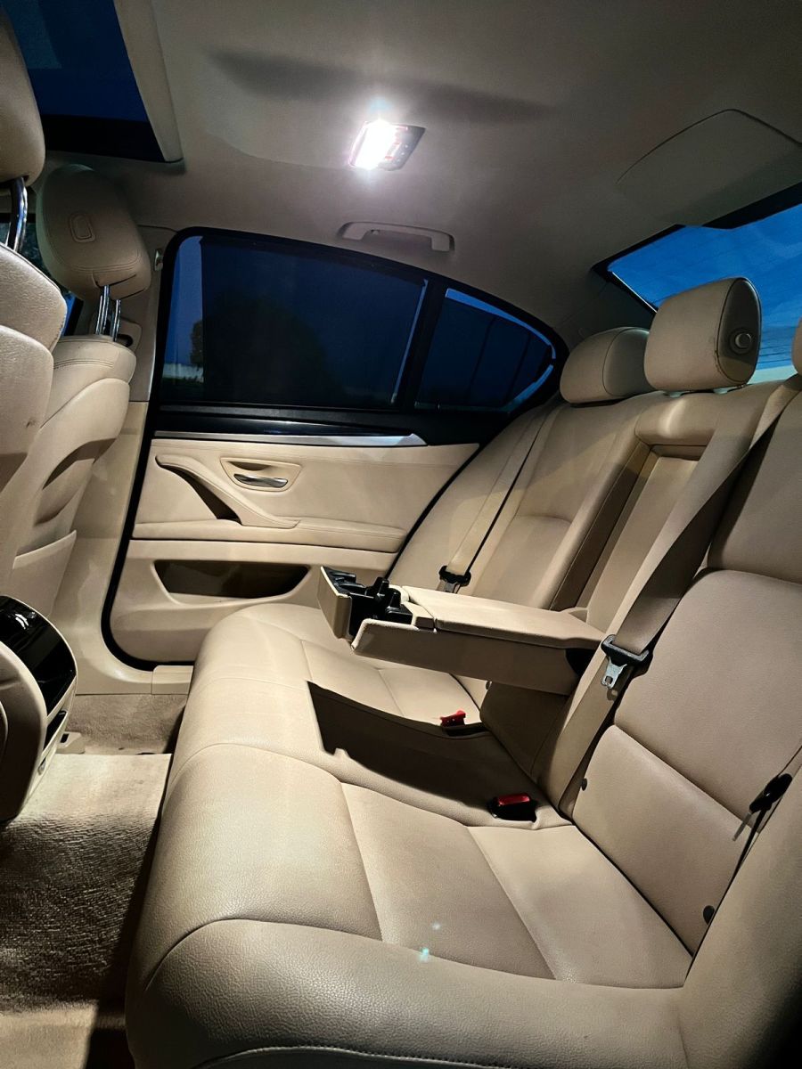 BMW Série 5 Confort Luxury à Tunis - Photo 9