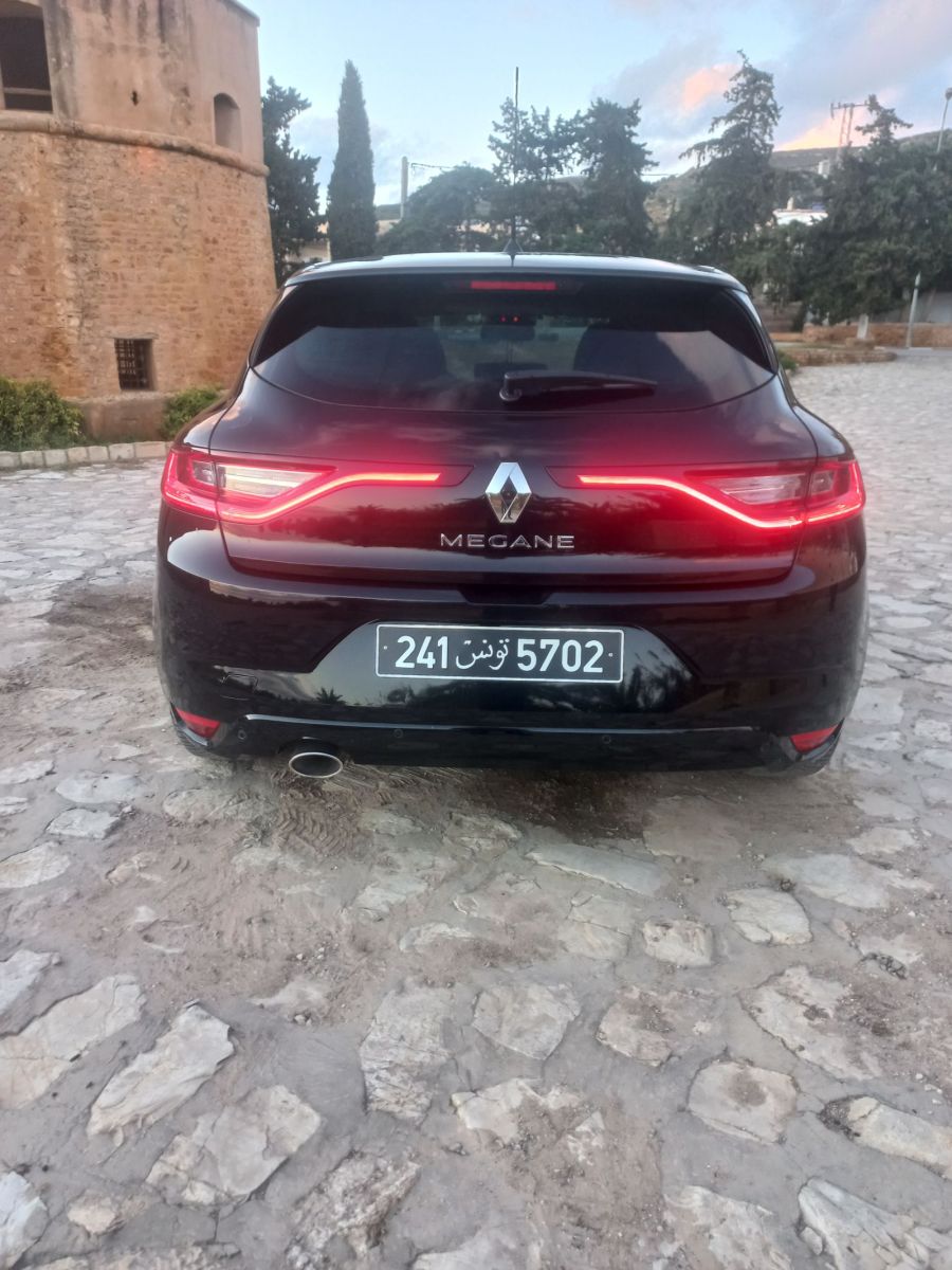 Renault Megane à Tunis - Photo 1