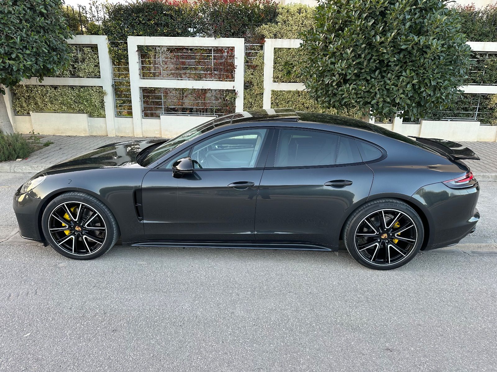 Porsche Panamera à Tunis - Photo 9