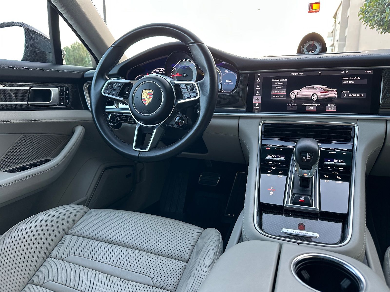 Porsche Panamera à Tunis - Photo 5
