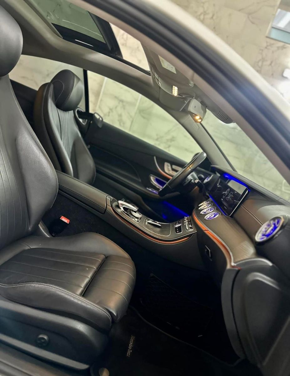 Mercedes-Benz Classe E coupé à sousse - Photo 8