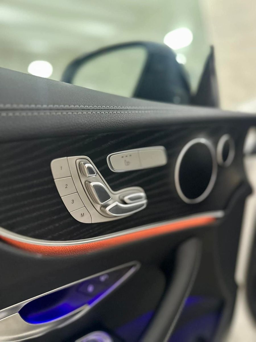 Mercedes-Benz Classe E coupé à sousse - Photo 9